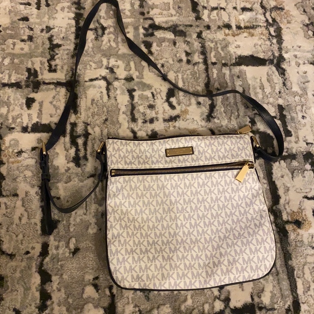 Michael Kors Crossbody Purse